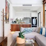 Beachfront Villa - Villa Indublue