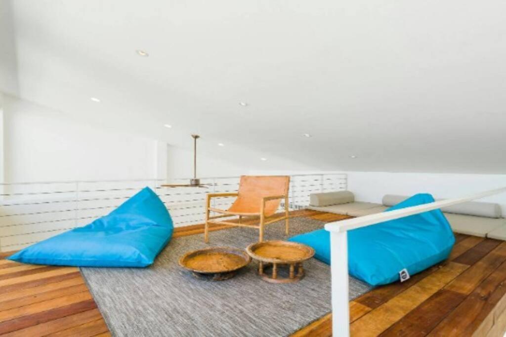 Villa Beachfront - Indublue *
