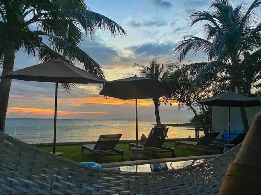 Beachfront - Indublue Villa